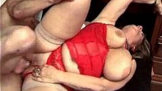 BBW in lingerie has sex with an eager cock - porn video