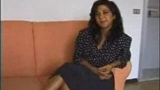 Fiorella an italian mature sex bomb - porn video