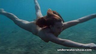 Sea makes her inner mermaid come outside - porn video